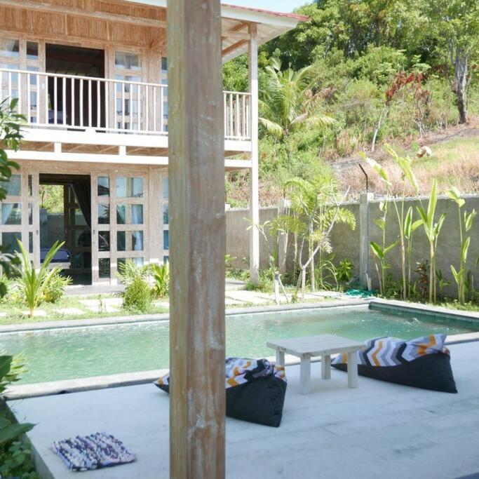 Silir Villa "Your Cozy Home" Матарам Экстерьер фото